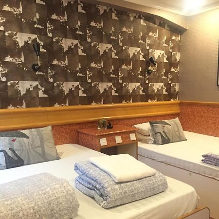 New Garden Hostel Хонконг Екстериор снимка