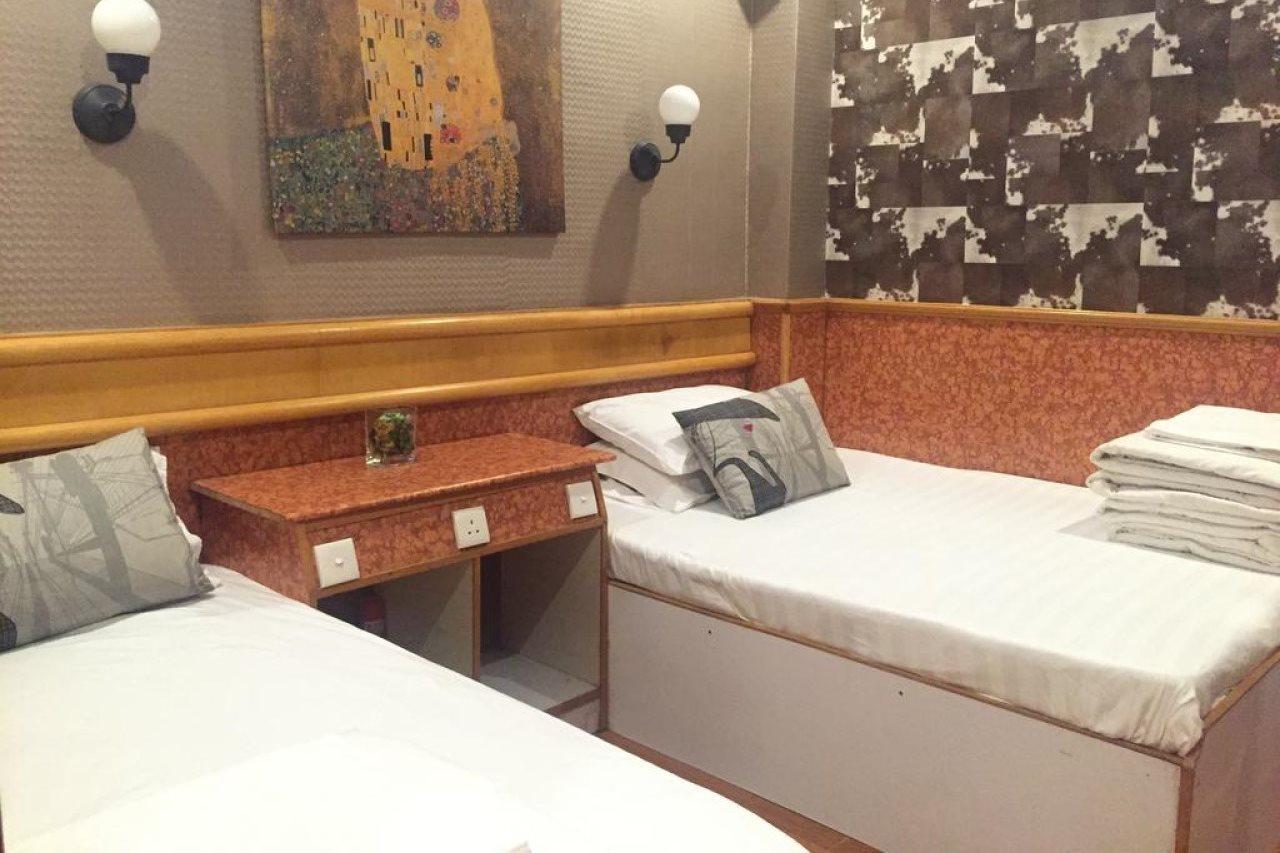New Garden Hostel Хонконг Екстериор снимка