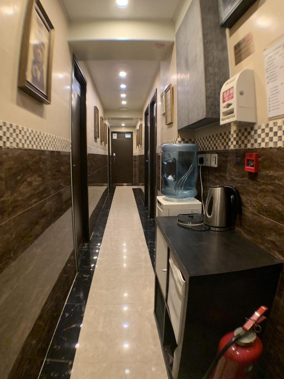 New Garden Hostel Хонконг Екстериор снимка